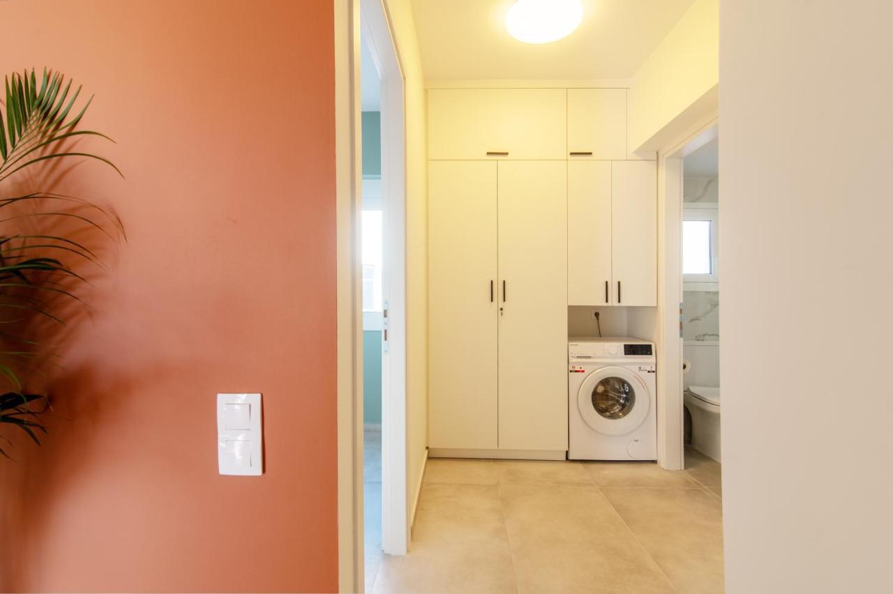 Stunning 2-Bedrooms Apartment In The Heart Of Athens Luaran gambar