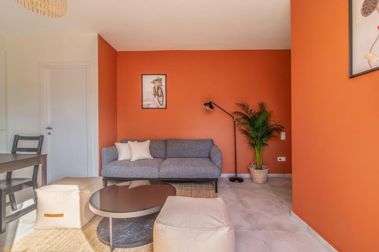 Stunning 2-Bedrooms Apartment In The Heart Of Athens Luaran gambar