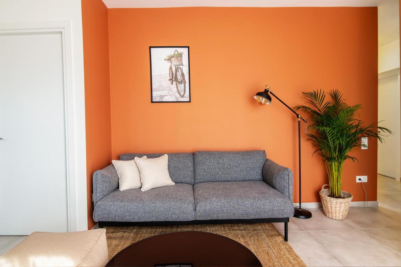 Stunning 2-Bedrooms Apartment In The Heart Of Athens Luaran gambar