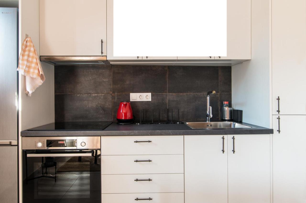 Stunning 2-Bedrooms Apartment In The Heart Of Athens Luaran gambar